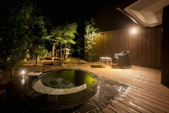 月響 げっきょう 【禁煙】