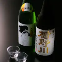 「日本酒飲み比べ(画像はイメージです)