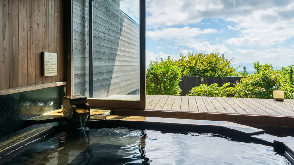 Highland Hideaway Spa & Greeness