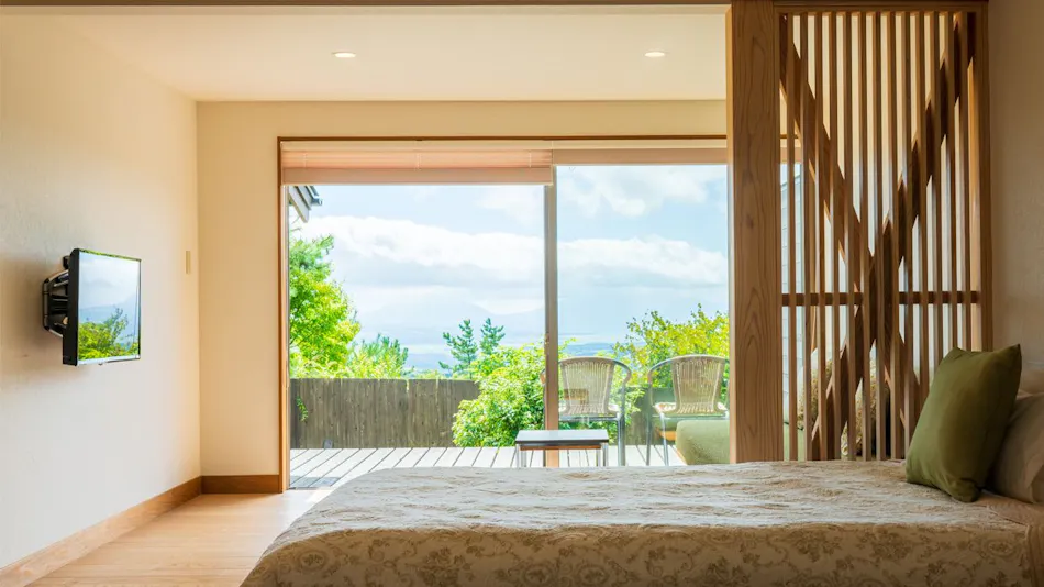 Highland Hideaway Spa & Greeness