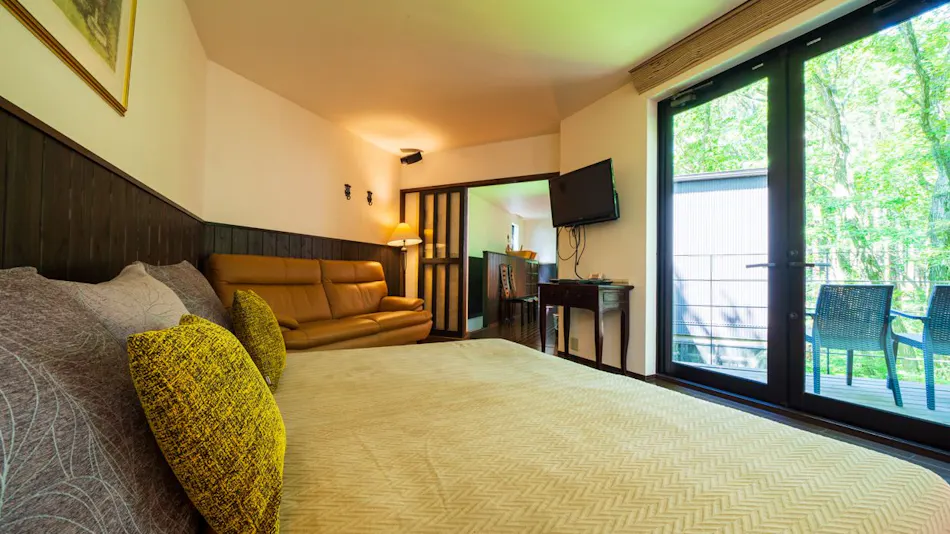 Highland Hideaway Spa & Greeness