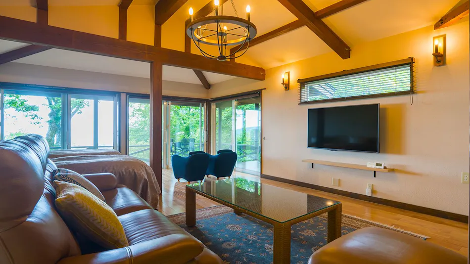 Highland Hideaway Spa & Greeness