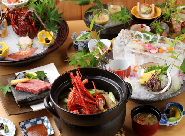 伊勢海老・鮑・松阪牛付き美食会席4月~9月