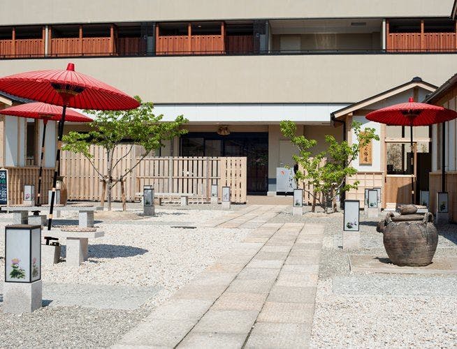 伊勢外宮参道　伊勢神泉