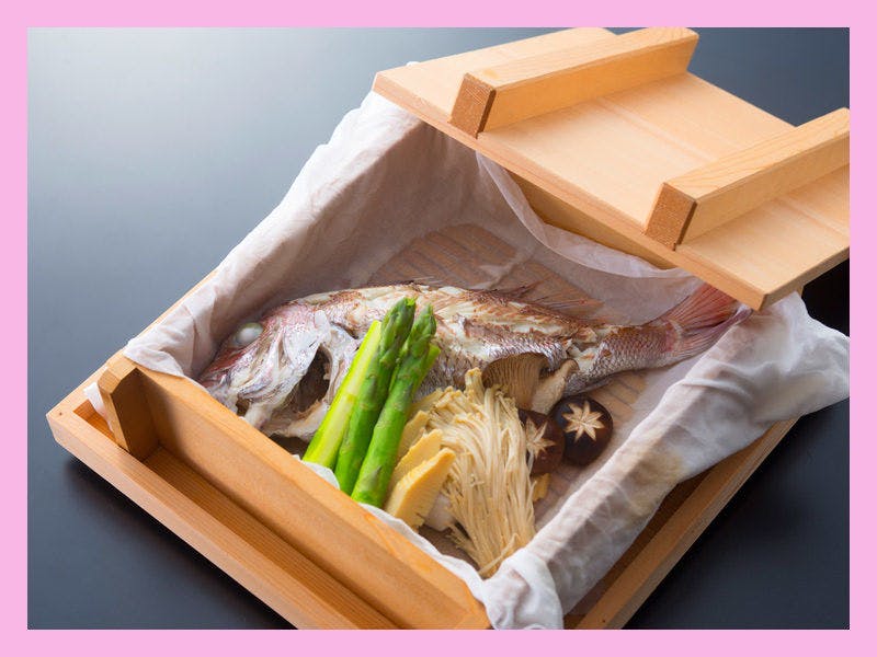 Ikan musim bunga (contoh)