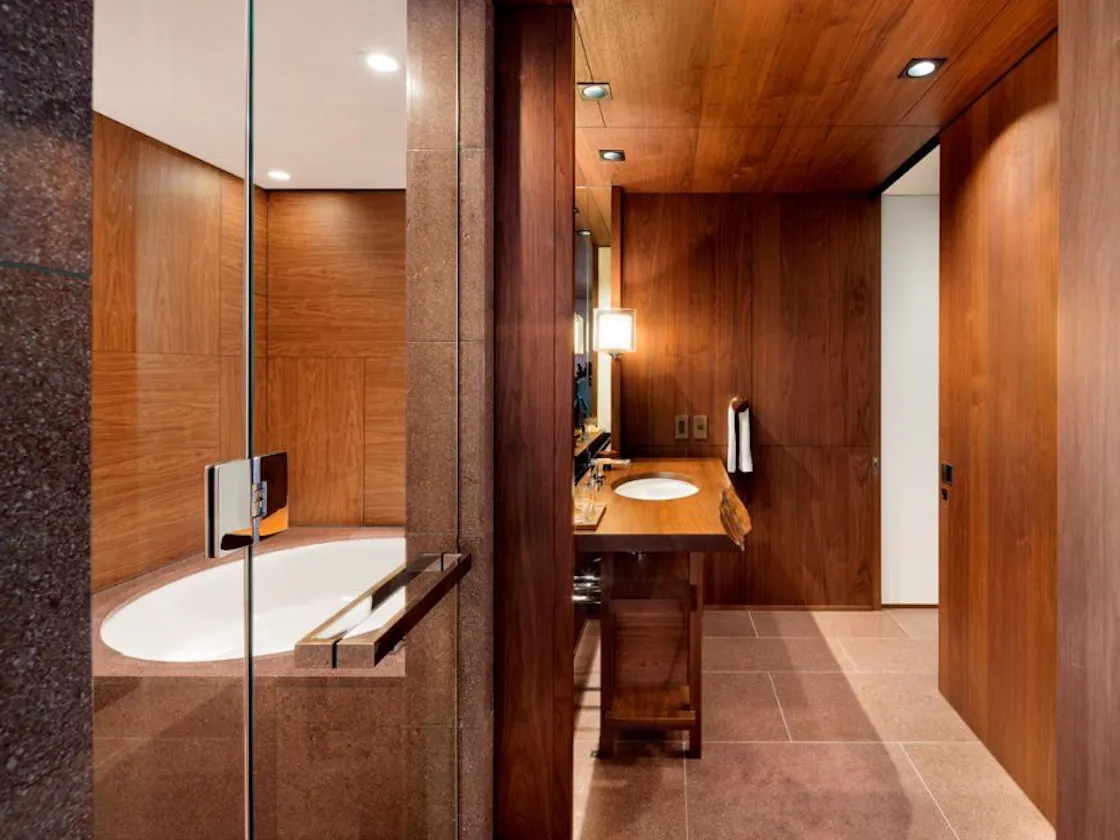 ห้องน้ำ