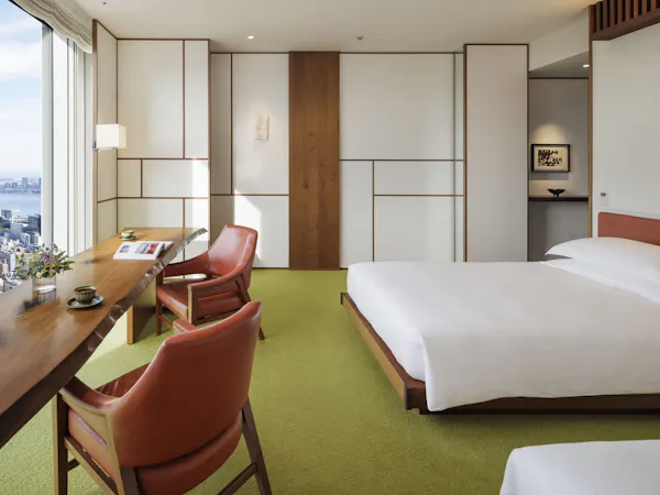 Twin Bay View Interior