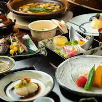 ผักสดที่ปลูกด้วยน้ำสะอาดเป็นพระเอก