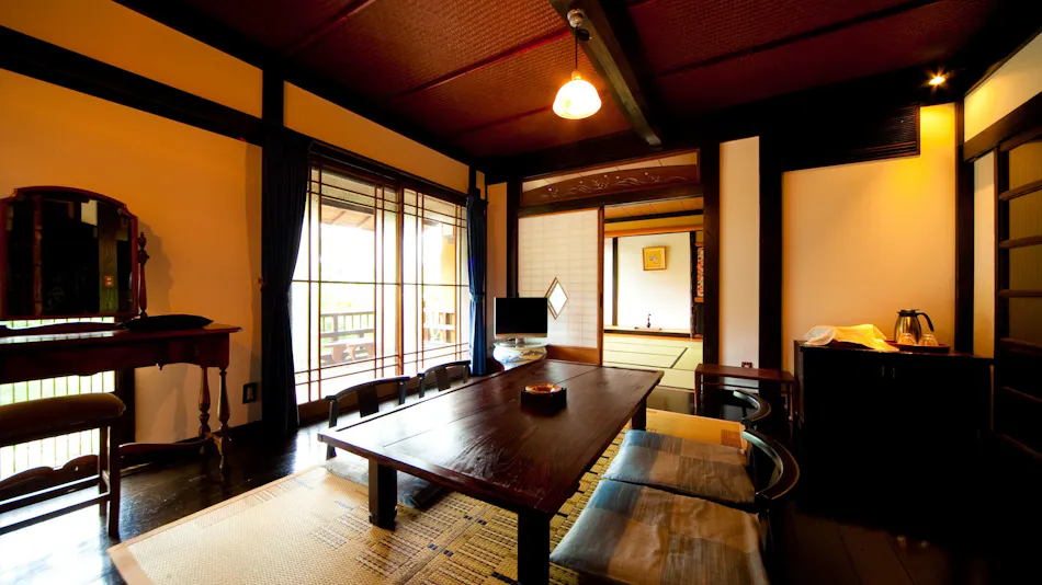 Hatago Kayausagi