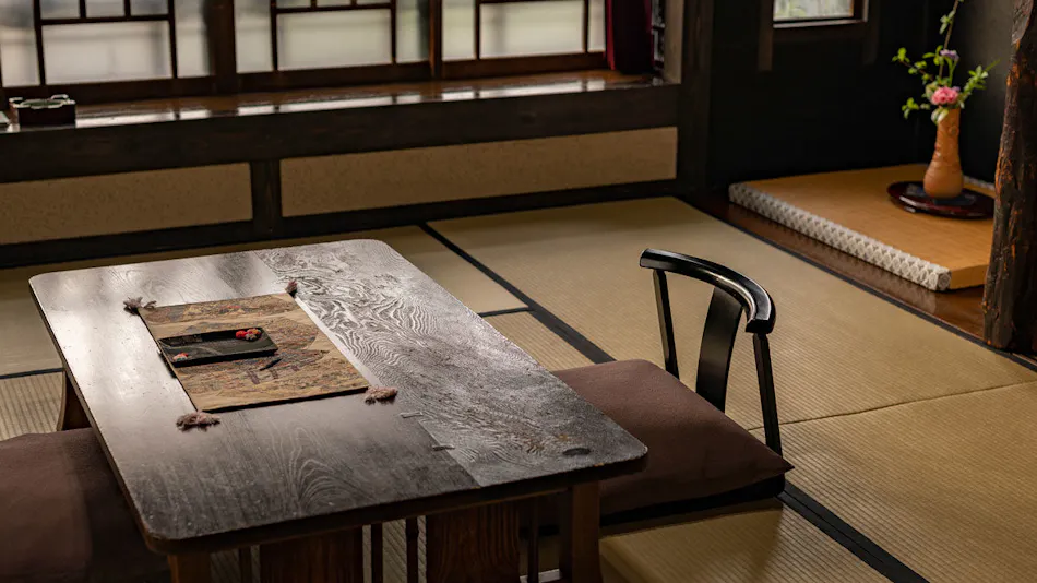 Hatago Kayausagi