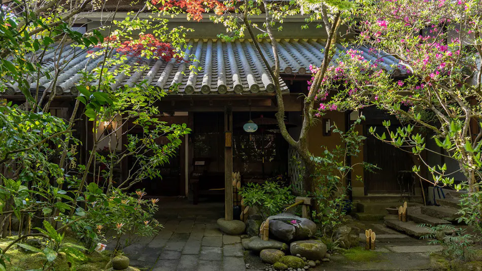 Hatago Kayausagi
