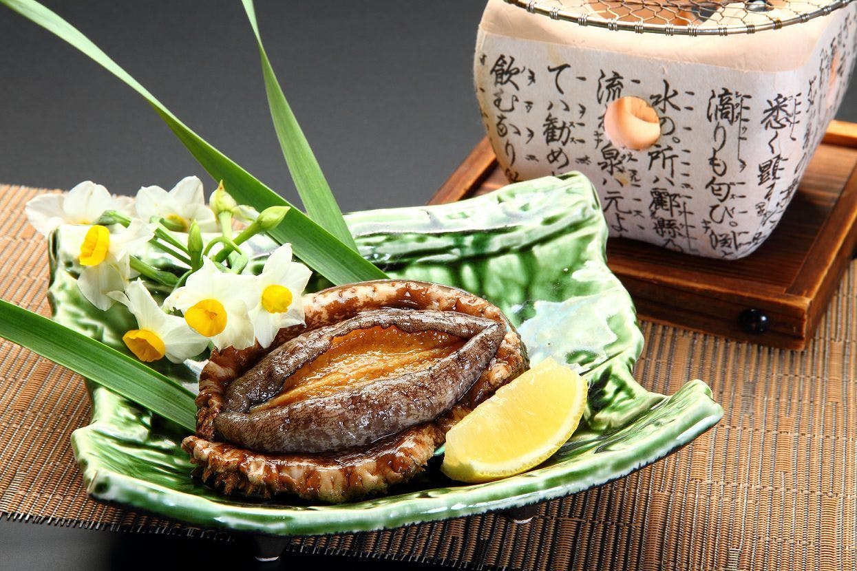 天津小湊温泉　城崎の源泉の湯　宿中屋