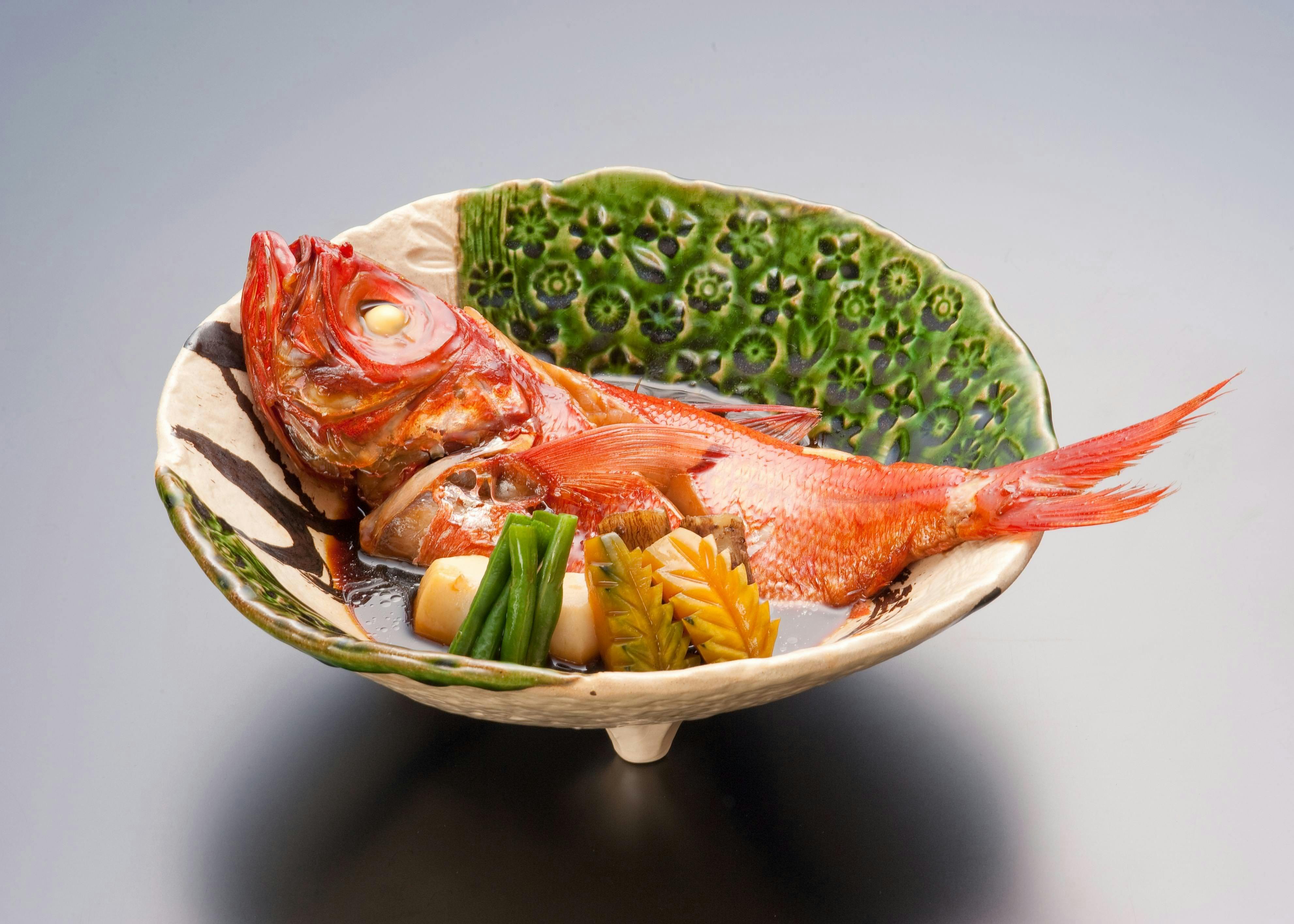 天津小湊温泉　城崎の源泉の湯　宿中屋