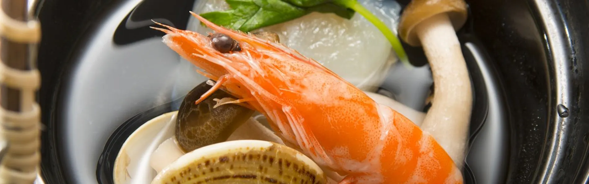 天津小湊温泉 城崎の源泉の湯 宿中屋