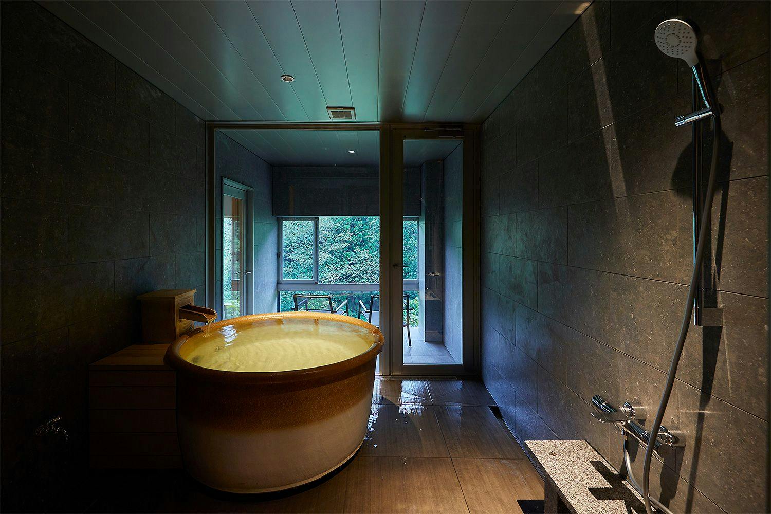 銀山温泉　仙峡の宿　銀山荘