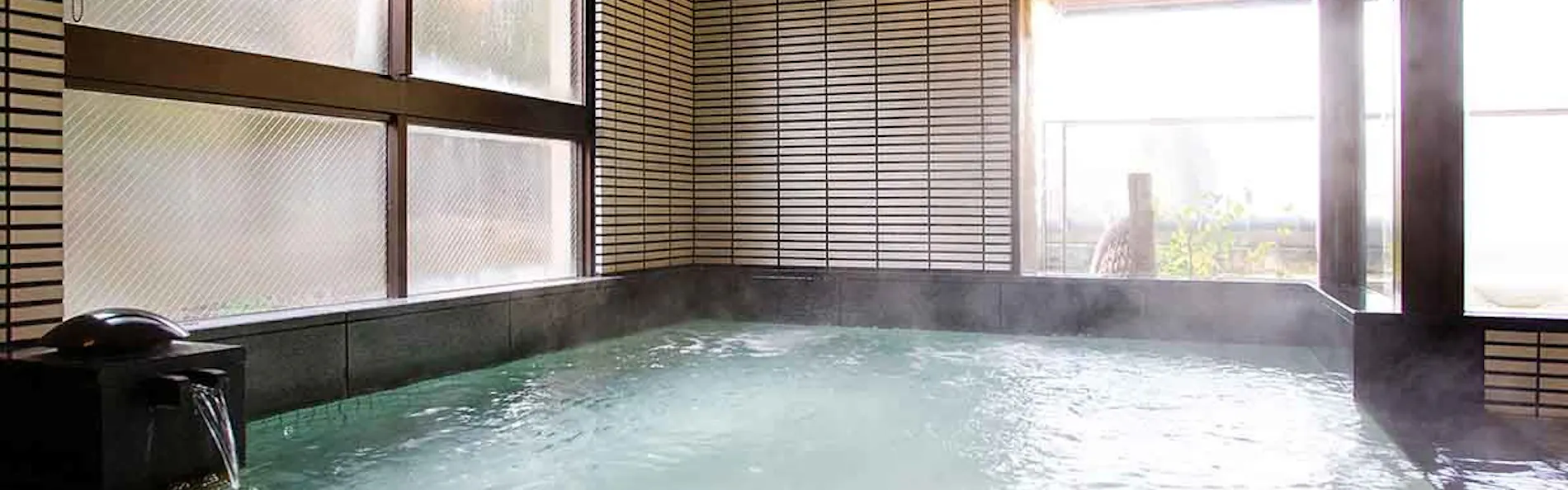 金沢湯涌温泉 日本料理さかえや
