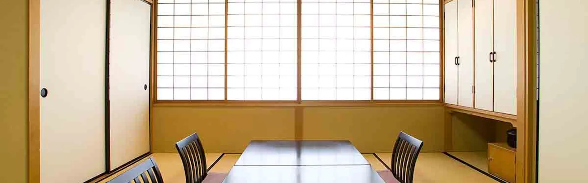 金沢湯涌温泉 日本料理さかえや
