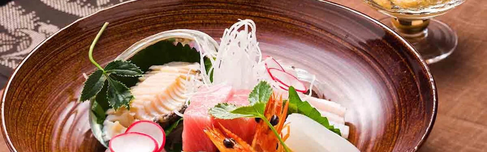 金沢湯涌温泉 日本料理さかえや