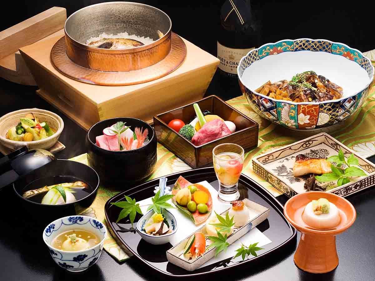 金沢湯涌温泉　日本料理さかえや