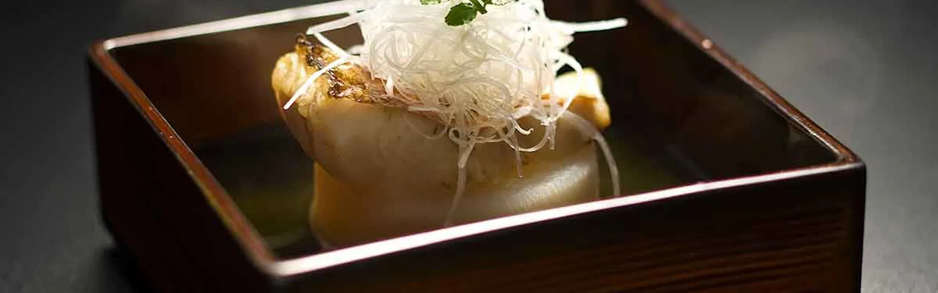 金沢湯涌温泉 日本料理さかえや