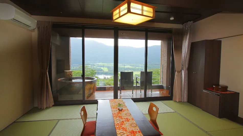 Hakone Hoshi no Akari: A Healing Inn with Spectacular Views