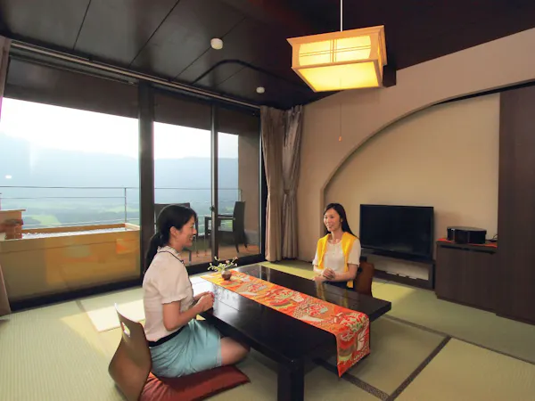 温泉露天風呂付客室一例(8畳間)一例