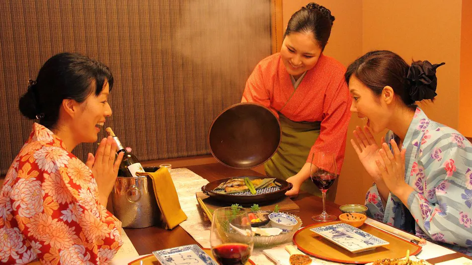 Hakone Hoshi no Akari: A Healing Inn with Spectacular Views