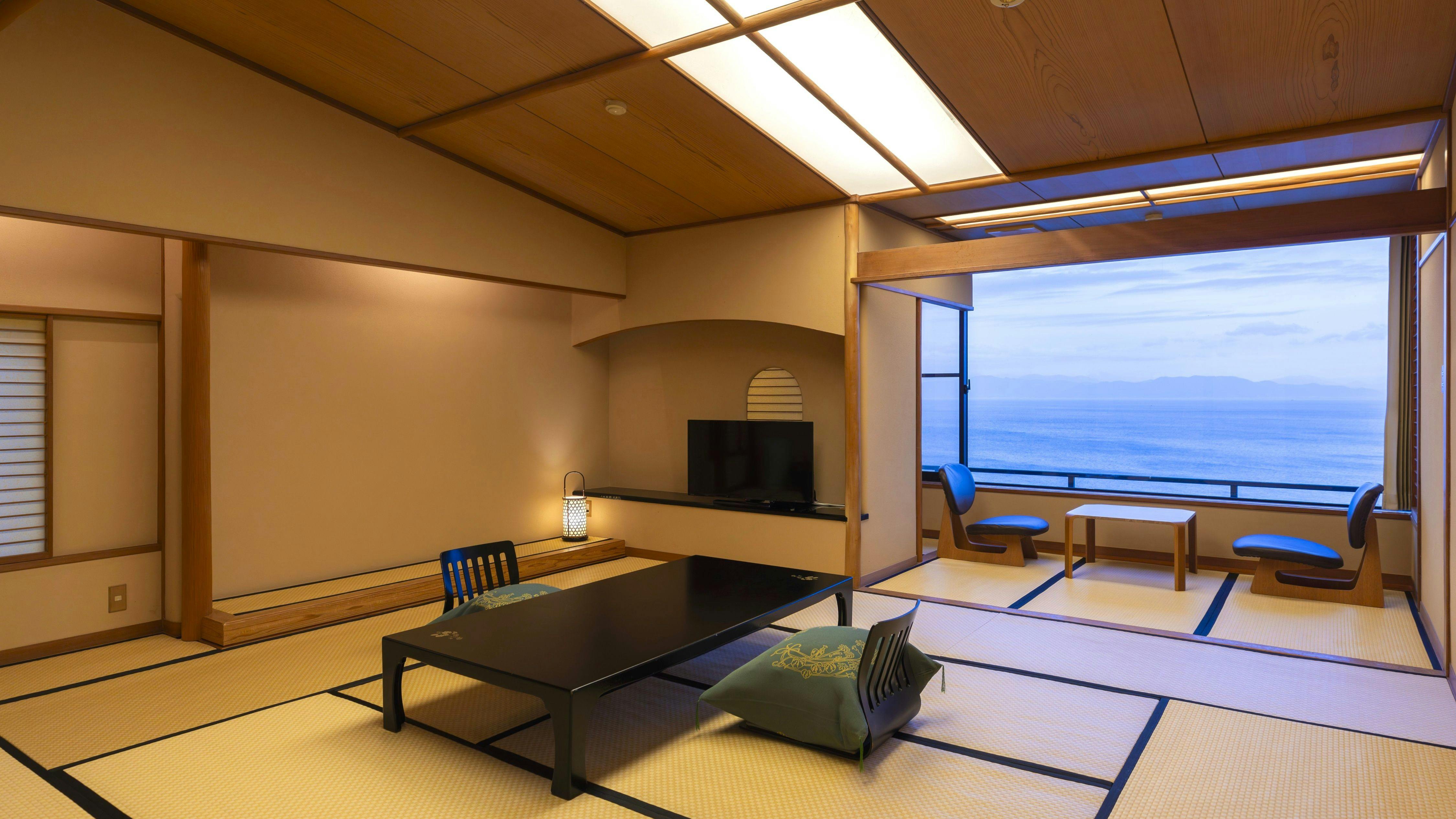 ห้องพักสไตล์ญี่ปุ่นพร้อมวิวทะเล