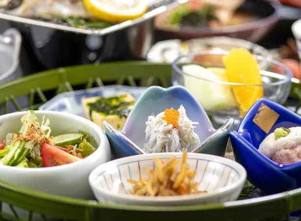 伊豆らしい彩り豊かな健康朝食