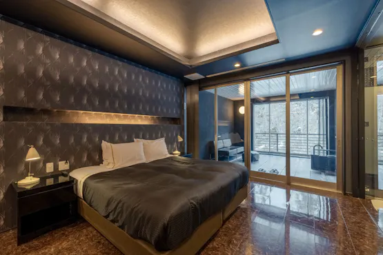 【リバービューダブル】