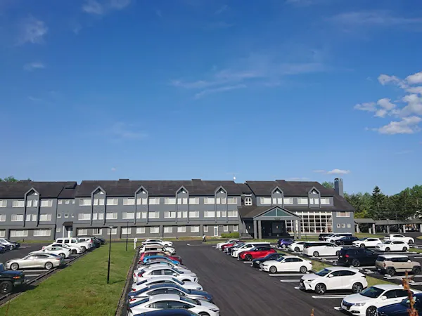 【早期予約がお得】1名様最大3500円オフ!緑に囲まれ高原リゾートSTAY!/素泊まり