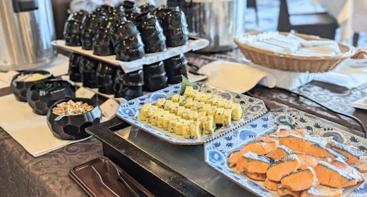 【朝食付】緑を見渡すレストランで彩り豊かな朝食を!!アクティブに軽井沢旅行を楽しむ