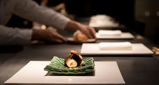 オーベルジュを楽しむ【ご夕食は館内レストラン 日本料理「東山和今」の前衛的日本料理】 1泊2食付き
