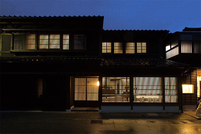 東山のオーベルジュ　薪の音 金澤