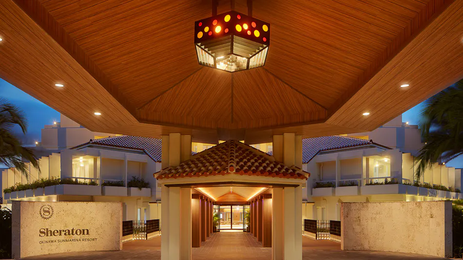 Sheraton Okinawa Sunmarina Resort