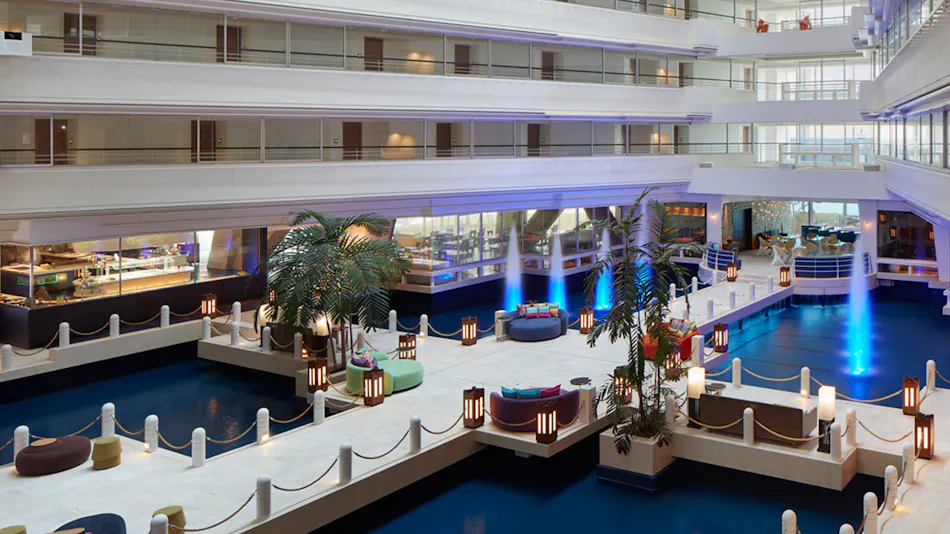 Sheraton Okinawa Sunmarina Resort