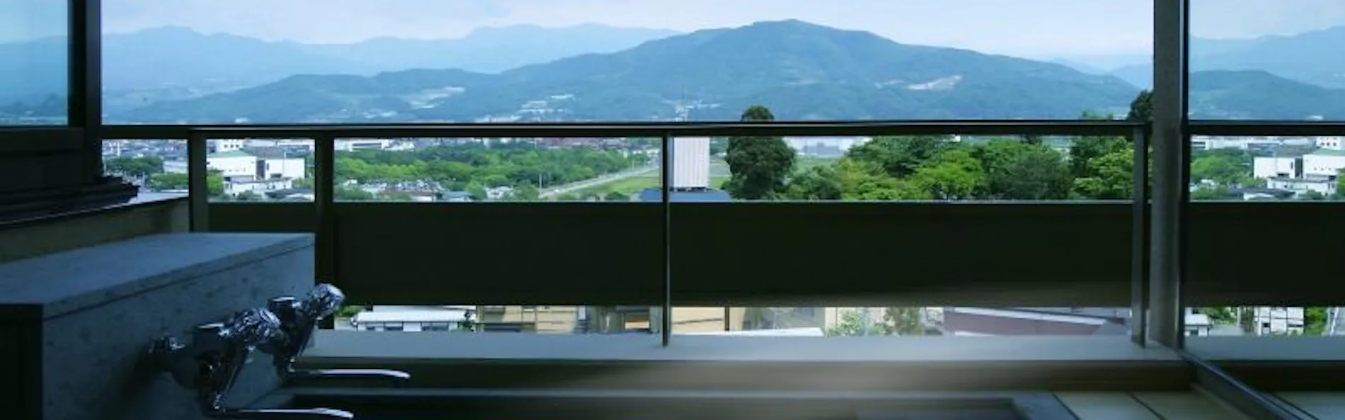 葉山舘
