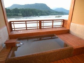 絵かきの宿 福泉