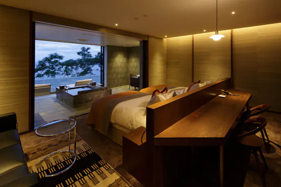 テラス付き2階ツインルーム