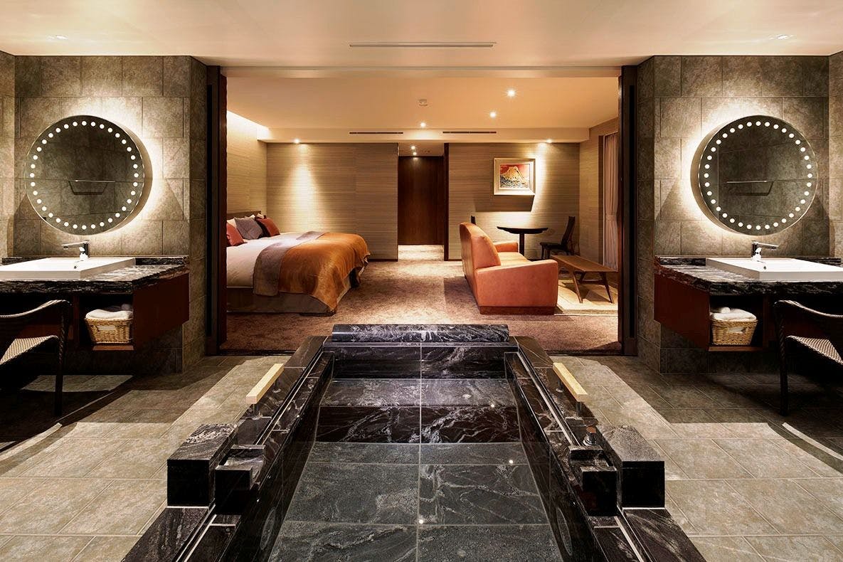THE HIRAMATSU HOTELS & RESORTS 熱海