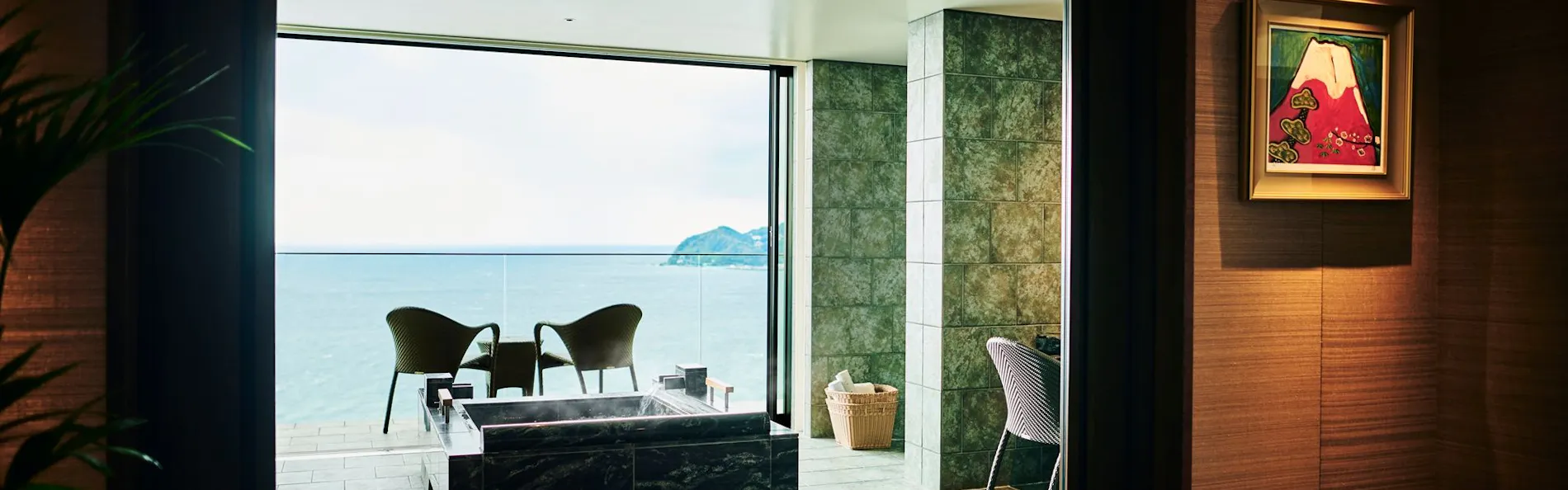 THE HIRAMATSU HOTELS & RESORTS 熱海