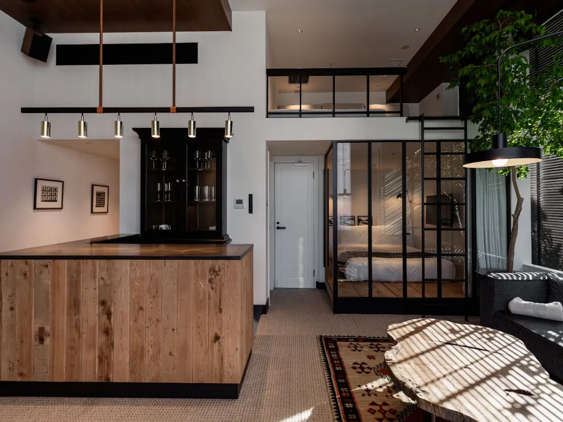 Living Suite