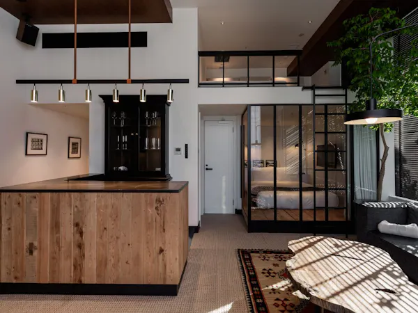 Living Suite