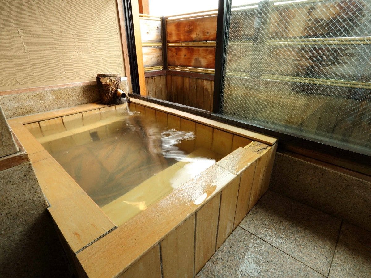 奥嬬恋温泉　ふる里の宿　干川旅館　花いち