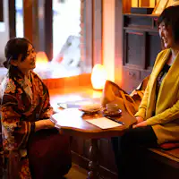 Kami akan menyambut anda dengan minuman selamat datang.