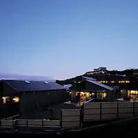 由布院別邸 コテージ 夜