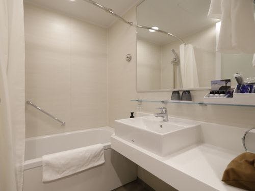 お部屋のバスルーム