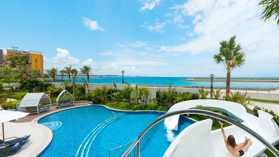 DoubleTree by Hilton Okinawa Chatan Resort