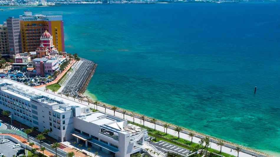DoubleTree by Hilton Okinawa Chatan Resort