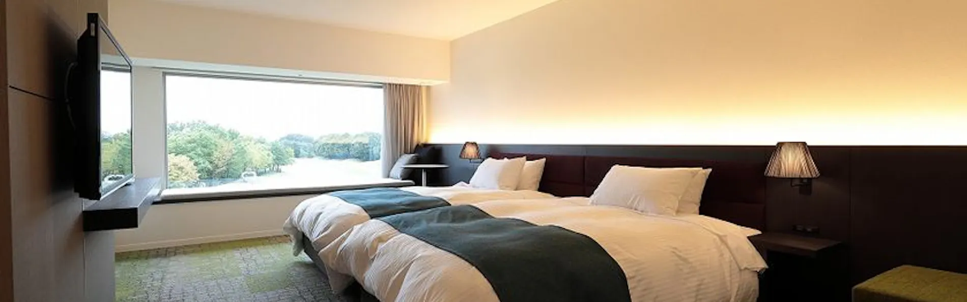 THE CLUB golf village
